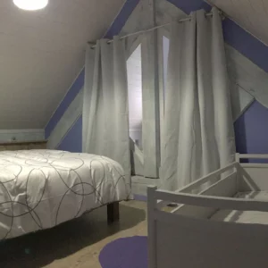 CHAMBRE 4
