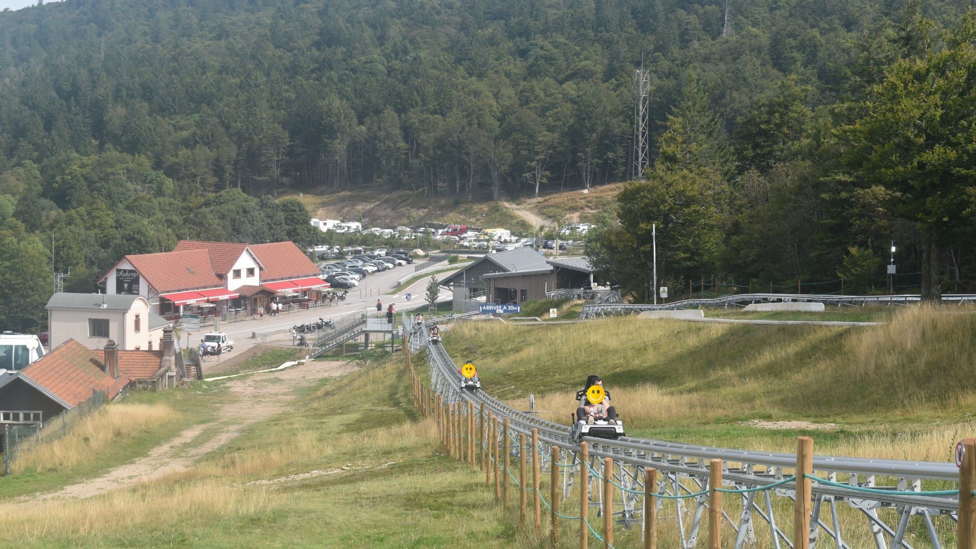 activités dans les Vosges avec la luge d'été
